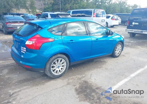 2012 Ford Focus Se z USA, uszkodzony, nr VIN 1FAHP3K26CL397401